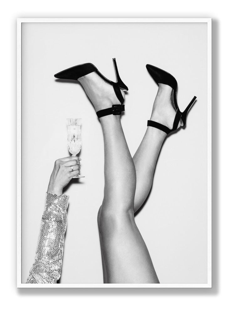 Champagne legs Black and White